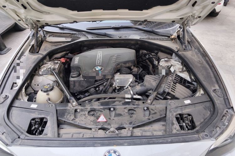 Used BMW 5 Series 2017 525Li Luxury Design Package Engine Bay