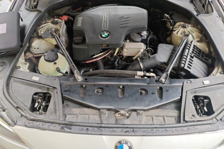 Used BMW 5 Series 2017 525Li Luxury Design Package Engine Bay