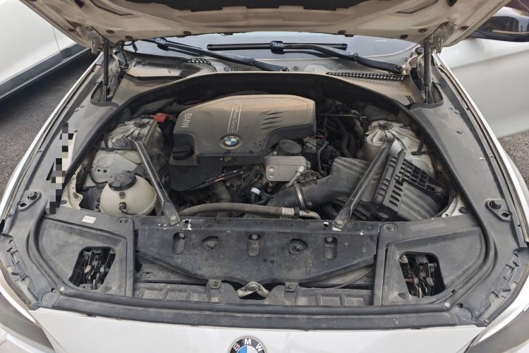 Used BMW 5 Series 2017 525Li Luxury Design Package Engine Bay