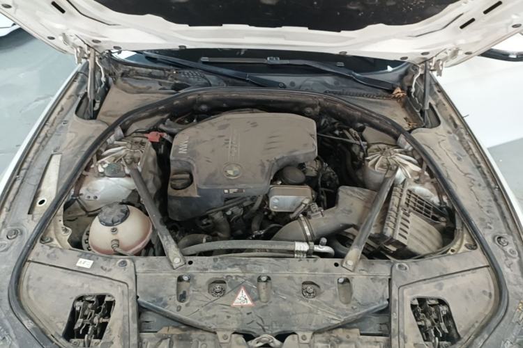 Used BMW 5 Series 2017 525Li Luxury Design Package Engine Bay