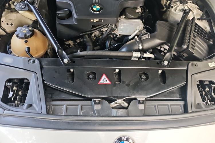 Used BMW 5 Series 2017 525Li Luxury Design Package Engine Bay