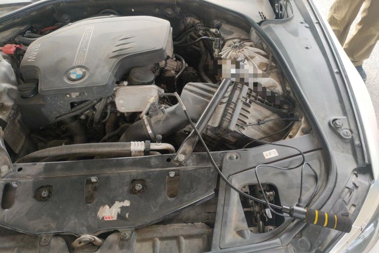 Used BMW 5 Series 2017 525Li Leading Model Engine Bay Left