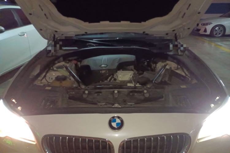 Used BMW 5 Series 2017 525Li Luxury Design Package Engine Bay