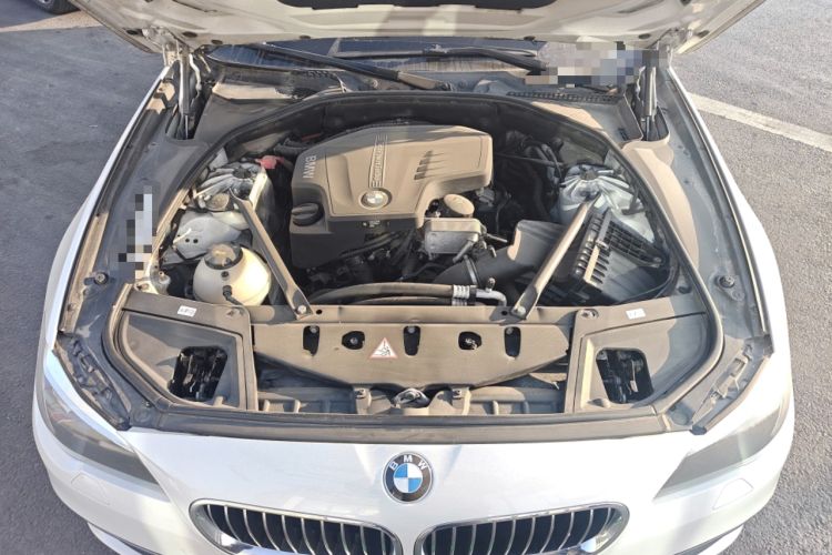 Used BMW 5 Series 2017 525Li Luxury Design Package Engine Bay