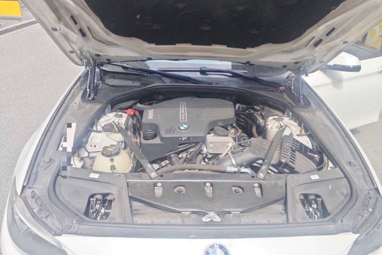 Used BMW 5 Series 2017 525Li Luxury Design Package Engine Bay