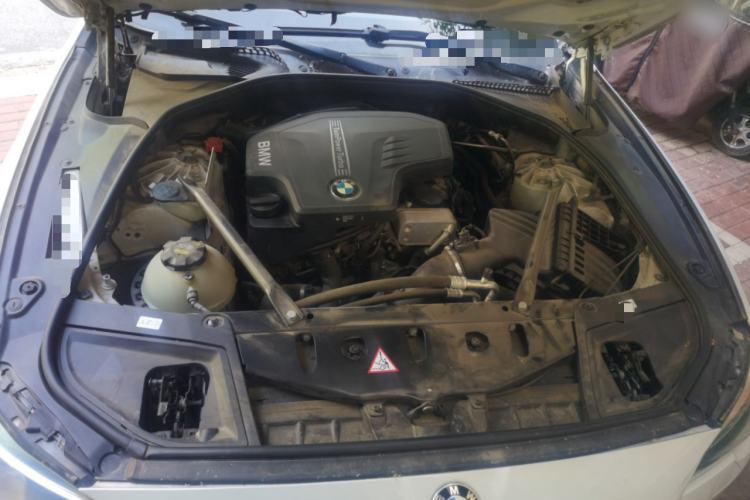 Used BMW 5 Series 2017 525Li Luxury Design Package Engine Bay