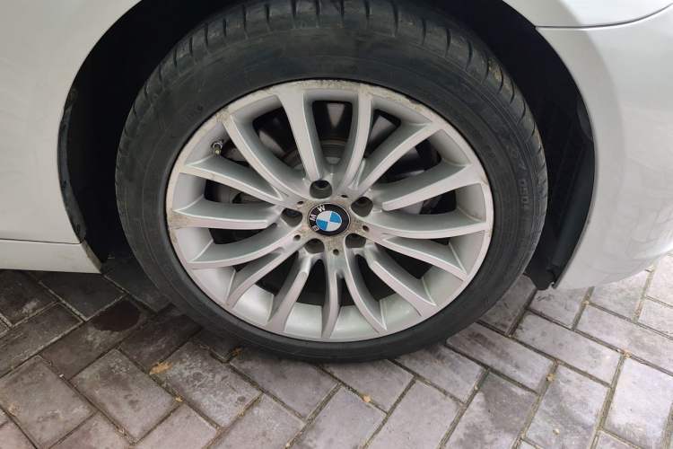 Used BMW 5 Series 2017 525Li Luxury Design Package Exterior 1