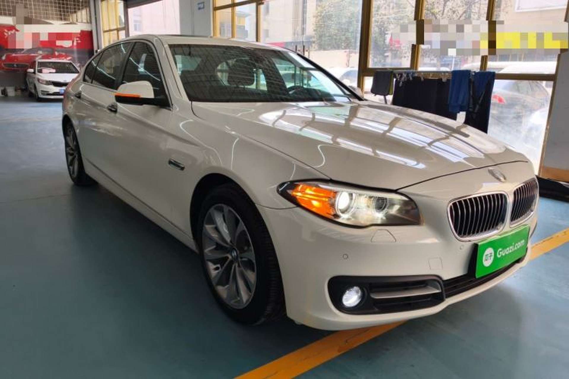 Used BMW 5 Series 2017 528Li Leading Model Exterior 1
