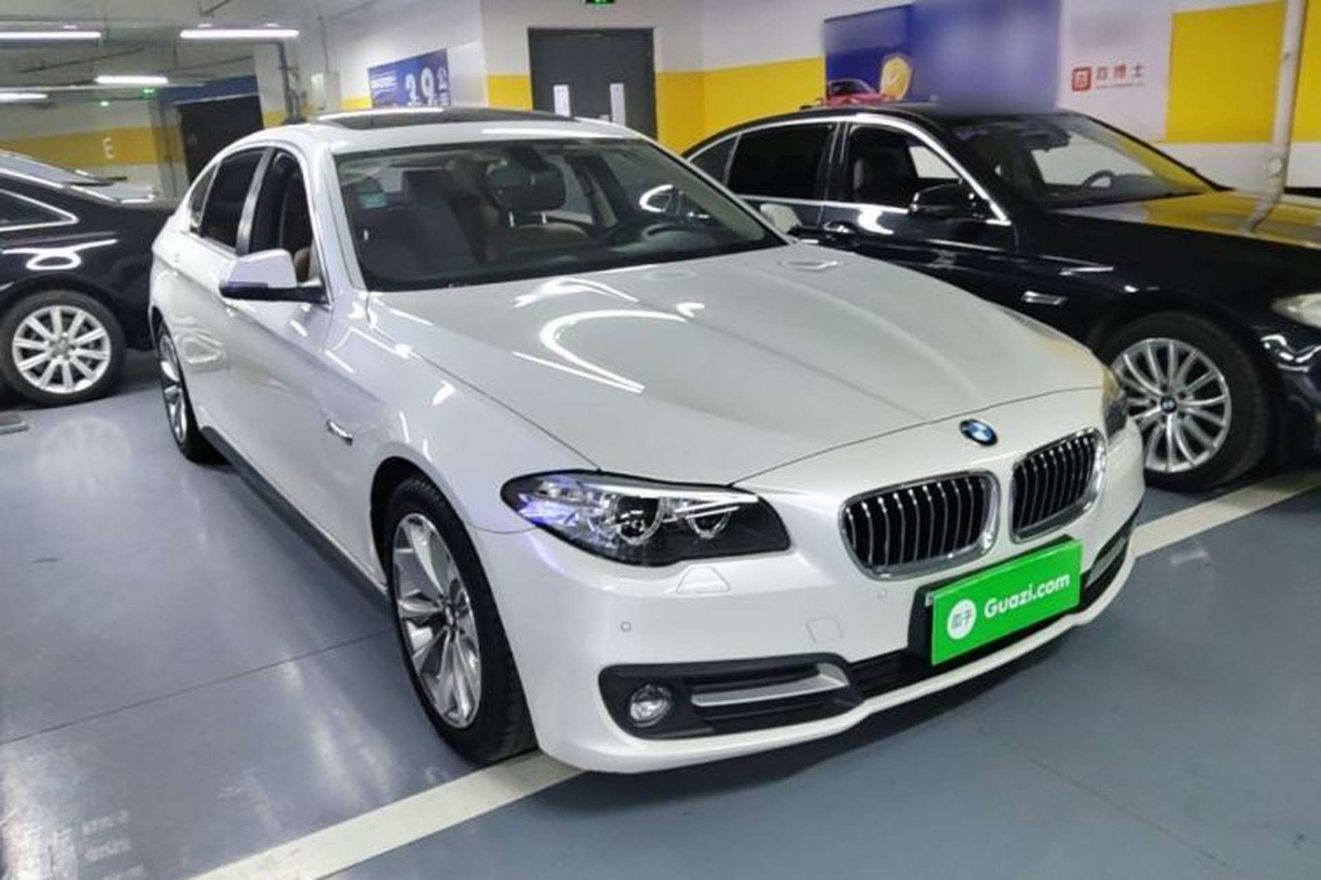 Used BMW 5 Series 2017 525Li Leading Model Exterior 1