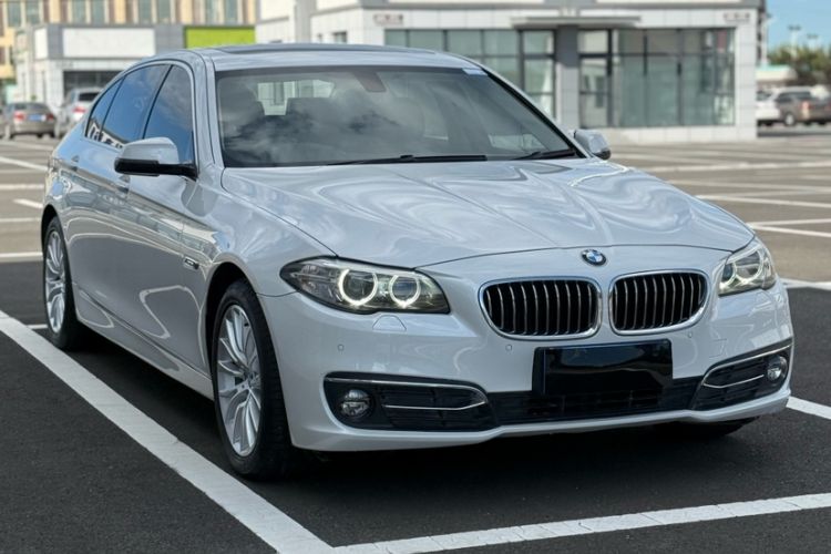 Used BMW 5 Series 2017 525Li Luxury Design Package Exterior 2