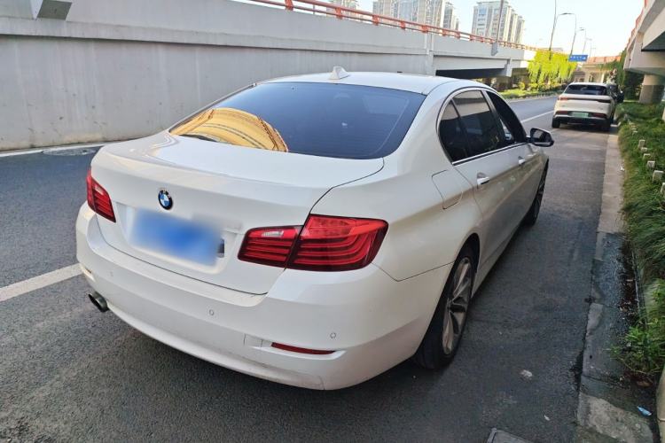 Used BMW 5 Series 2017 525Li Leading Model Exterior 2