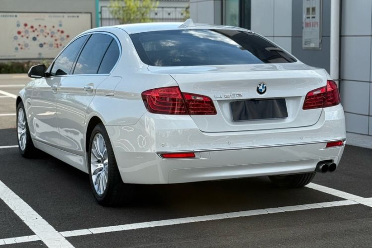 Used BMW 5 Series 2017 525Li Luxury Design Package Exterior 3