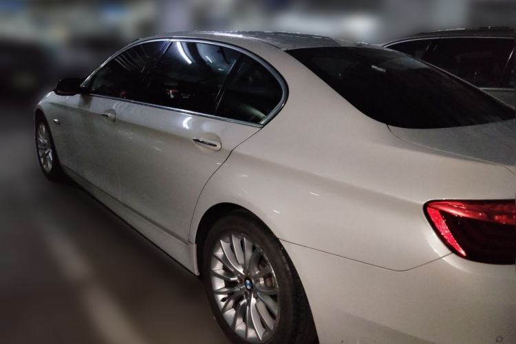 Used BMW 5 Series 2017 525Li Luxury Design Package Exterior 3