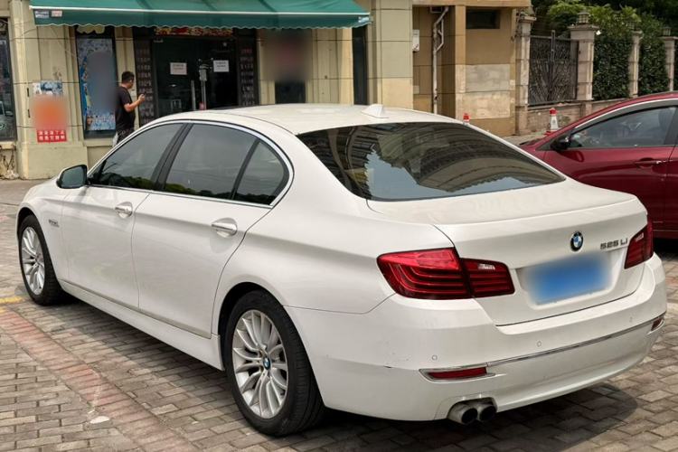 Used BMW 5 Series 2017 525Li Luxury Design Package Exterior 4