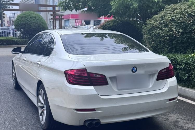 Used BMW 5 Series 2017 525Li Leading Model Exterior 4