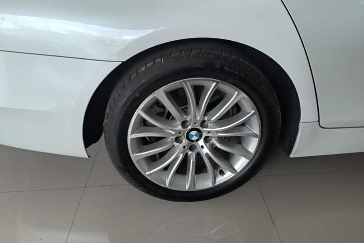 Used BMW 5 Series 2017 525Li Luxury Design Package Exterior 5