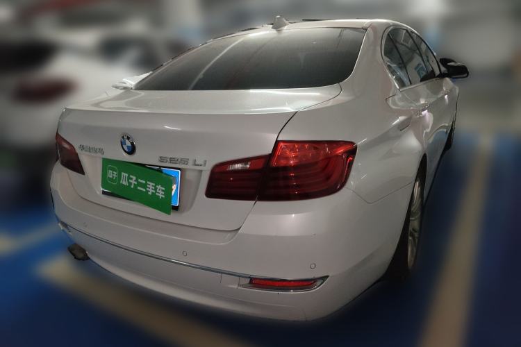 Used BMW 5 Series 2017 525Li Luxury Design Package Exterior 5
