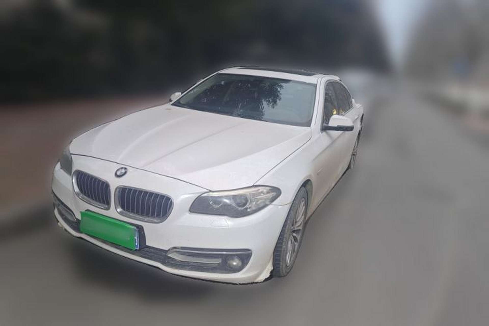 Used BMW 5 Series 2017 525Li Luxury Design Package Front Left 45 Deg
