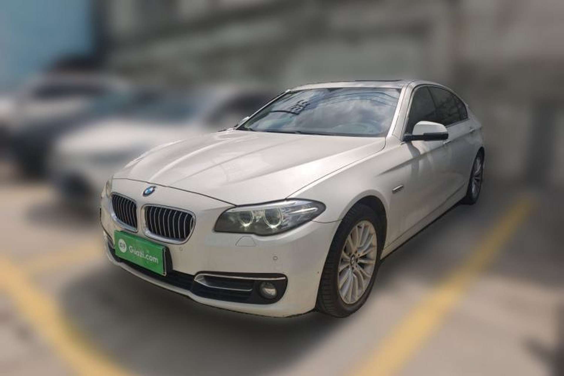 Used BMW 5 Series 2017 525Li Luxury Design Package Front Left 45 Deg