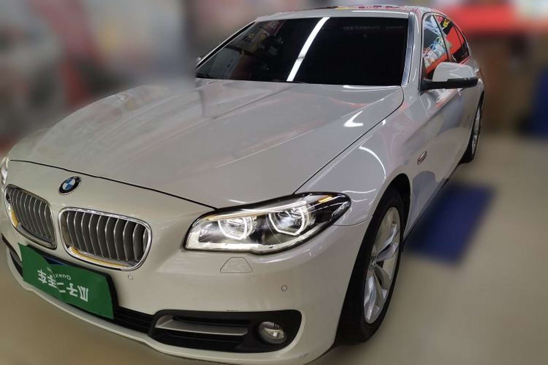 Used BMW 5 Series 2017 535Li Leading Model Front Left 45 Deg