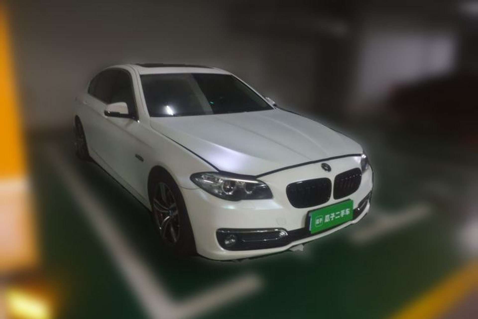 Used BMW 5 Series 2017 525Li Luxury Design Package Front Right 45 Deg