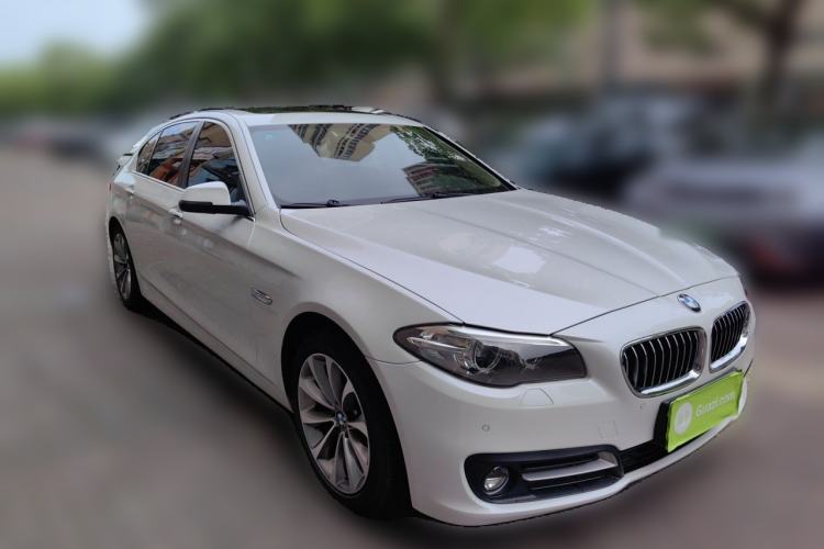 Used BMW 5 Series 2017 525Li Leading Model Front Right 45 Deg