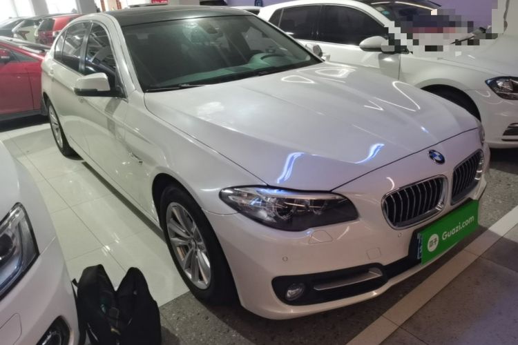 Used BMW 5 Series 2017 520Li Elegant Edition Front Right 45 Deg