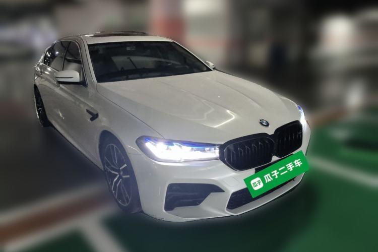 Used BMW 5 Series 2017 525Li Luxury Design Package Front Right 45 Deg