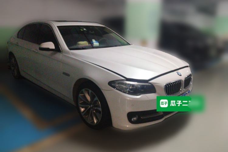 Used BMW 5 Series 2017 525Li Leading Model Front Right 45 Deg