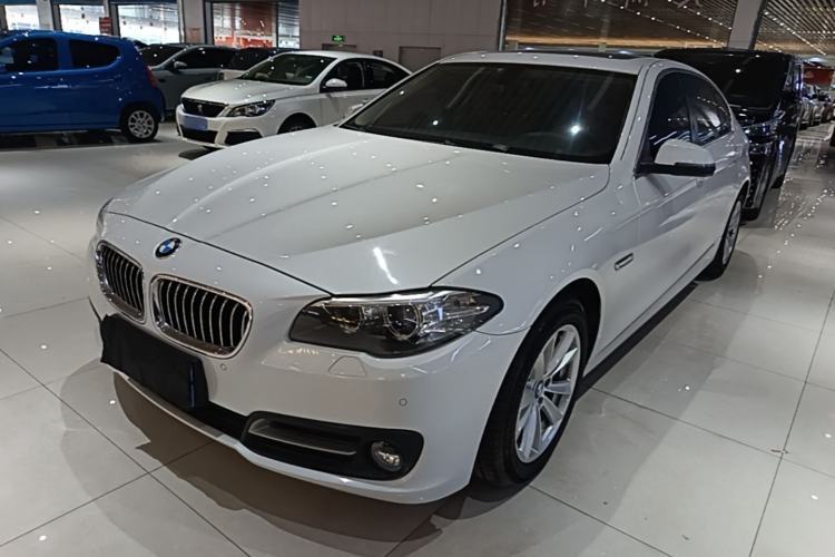 Used BMW 5 Series 2017 520Li Elegant Edition Guazi used car, China used car export, Used car for sale, Used BMW cars, Cheapest cars for sale