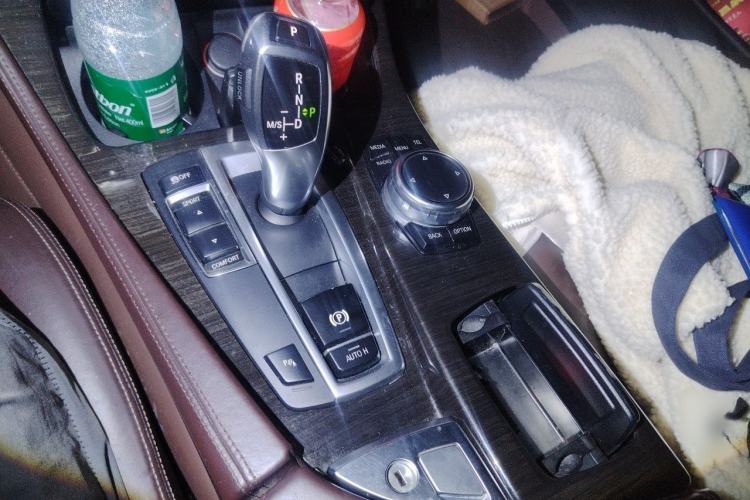 Used BMW 5 Series 2017 525Li Luxury Design Package Gear Lever