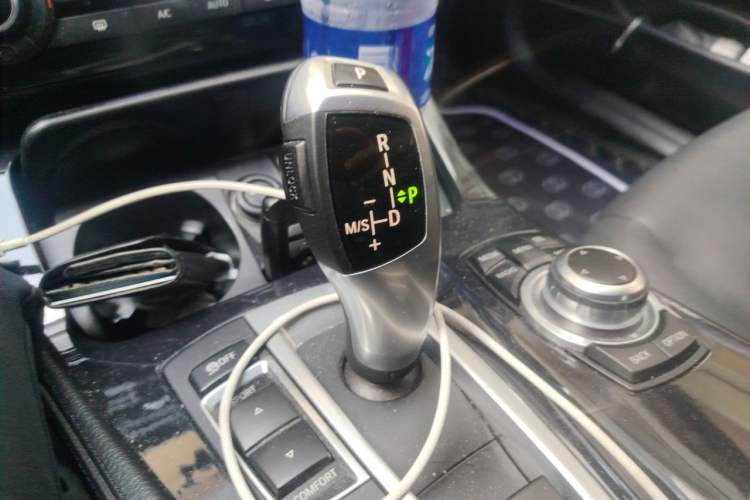 Used BMW 5 Series 2017 520Li Elegant Edition Gear Lever