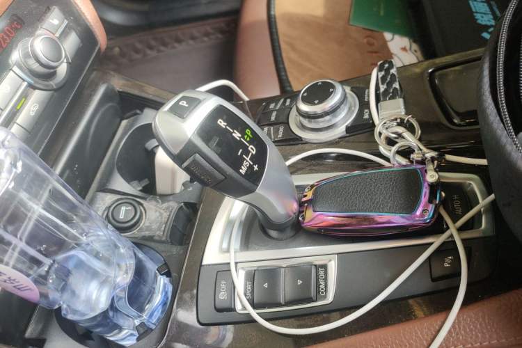 Used BMW 5 Series 2017 525Li Leading Model Gear Lever