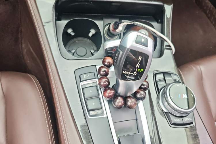 Used BMW 5 Series 2017 525Li Luxury Design Package Gear Lever