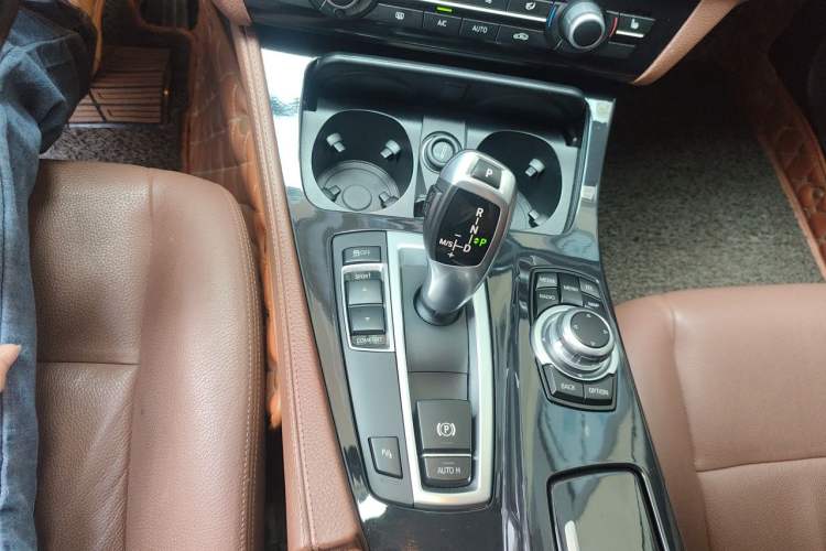 Used BMW 5 Series 2017 520Li Elegant Edition Gear Lever