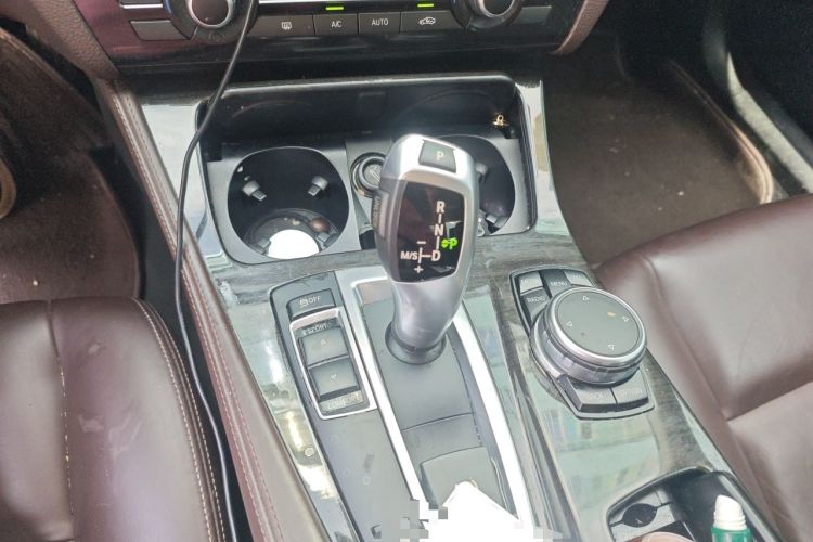 Used BMW 5 Series 2017 525Li Luxury Design Package Gear Lever