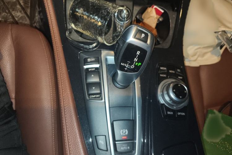 Used BMW 5 Series 2017 520Li Elegant Edition Gear Lever