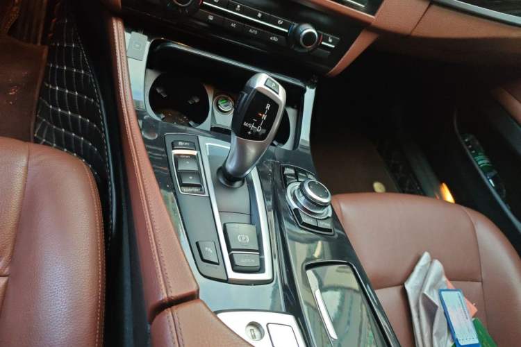 Used BMW 5 Series 2017 520Li Elegant Edition Gear Lever