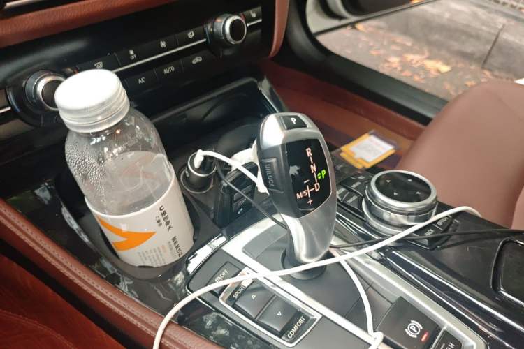 Used BMW 5 Series 2017 520Li Elegant Edition Gear Lever