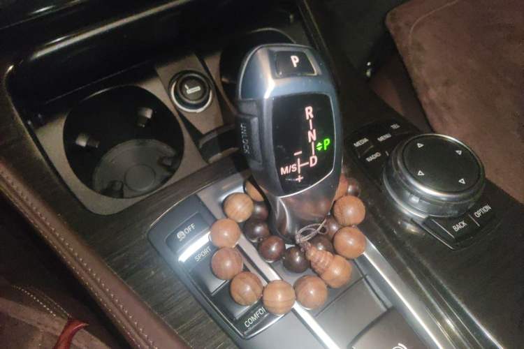 Used BMW 5 Series 2017 525Li Luxury Design Package Gear Lever