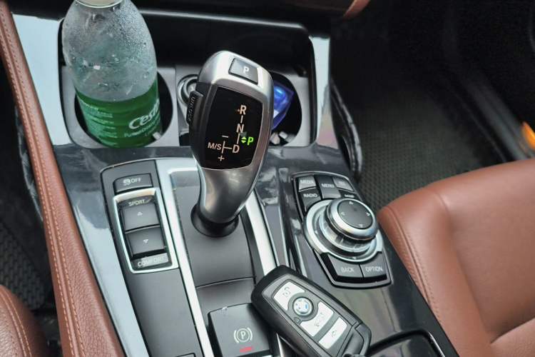Used BMW 5 Series 2017 520Li Elegant Edition Gear Lever