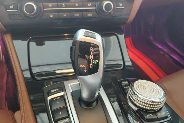 Used BMW 5 Series 2017 520Li Elegant Edition Gear Lever