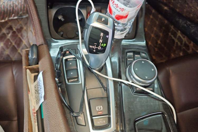 Used BMW 5 Series 2017 525Li Luxury Design Package Gear Lever