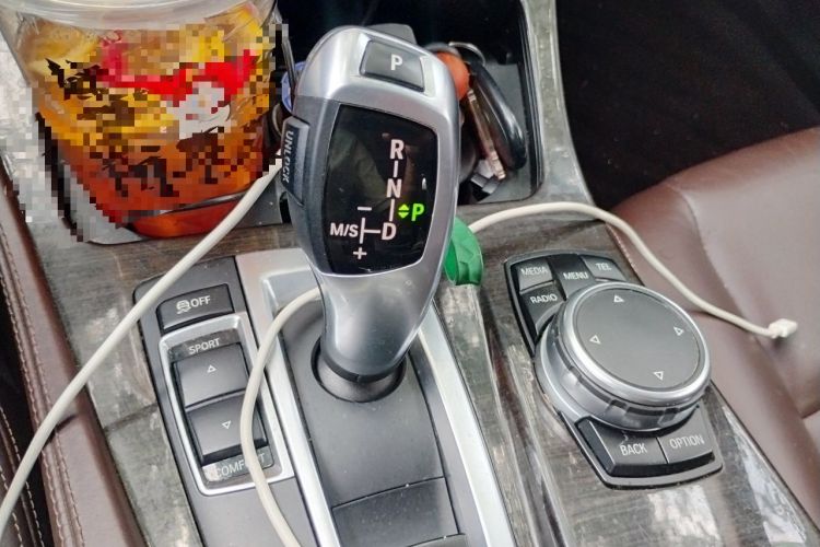 Used BMW 5 Series 2017 525Li Luxury Design Package Gear Lever