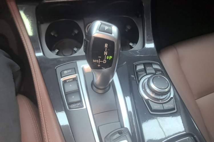 Used BMW 5 Series 2017 520Li Elegant Edition Gear Lever