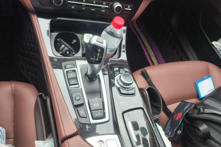Used BMW 5 Series 2017 525Li Leading Model Gear Lever