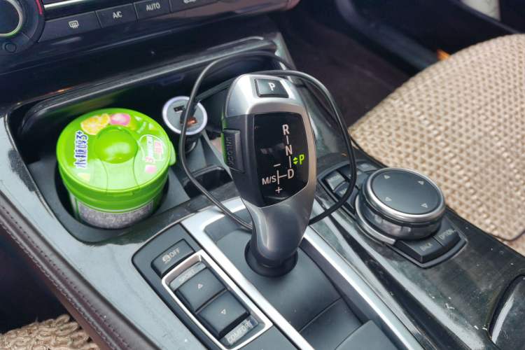 Used BMW 5 Series 2017 525Li Leading Model Gear Lever