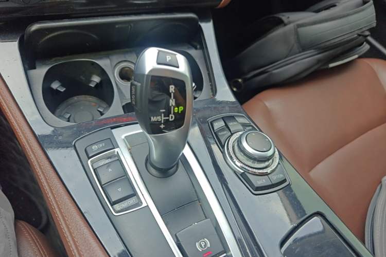 Used BMW 5 Series 2017 520Li Elegant Edition Gear Lever