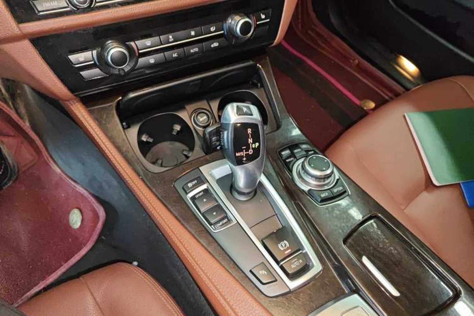 Used BMW 5 Series 2017 525Li Leading Model Gear Lever