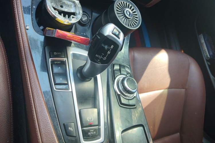 Used BMW 5 Series 2017 520Li Elegant Edition Gear Lever